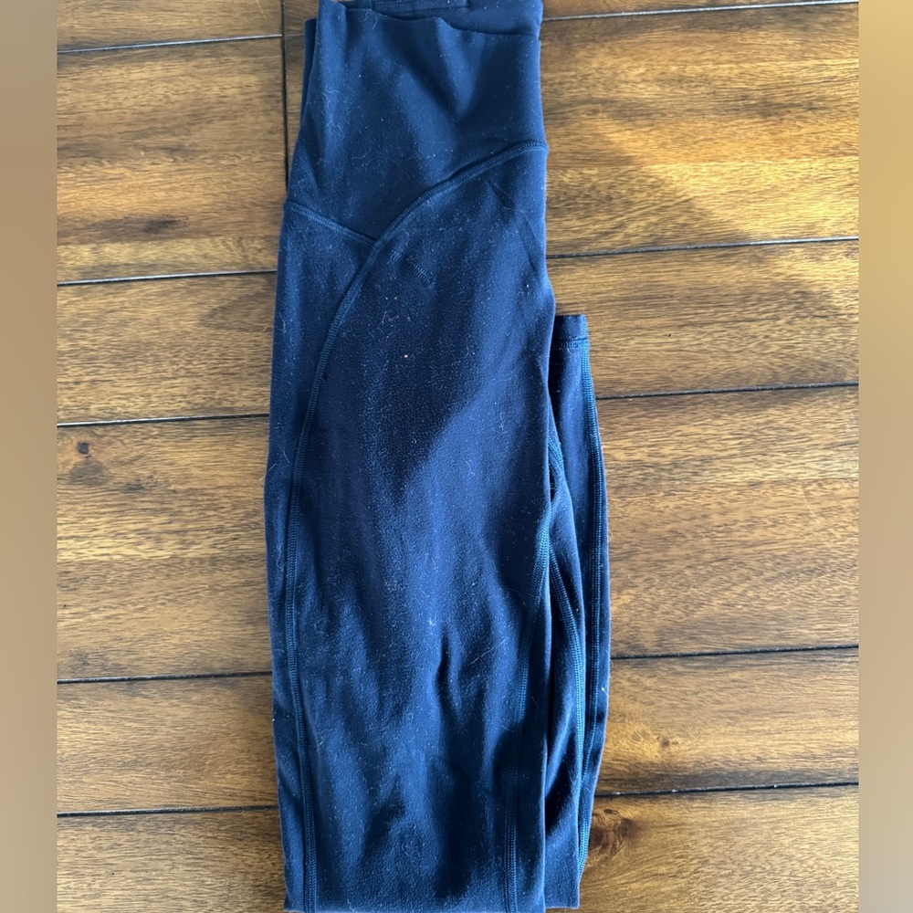 Lululemon navy leggings - Picture 2 of 3